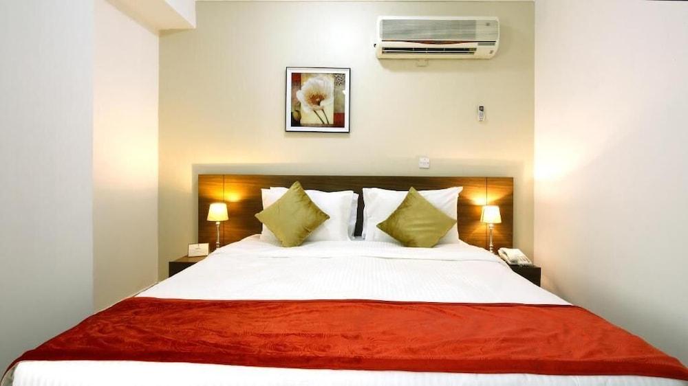 La Villa Inn Hotel Apartments Doha Exterior foto