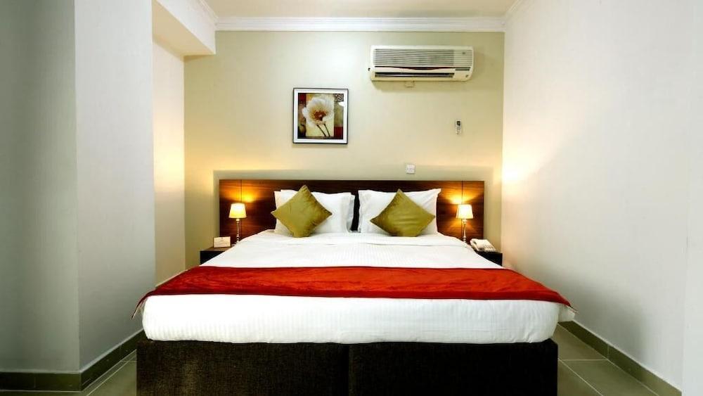 La Villa Inn Hotel Apartments Doha Exterior foto