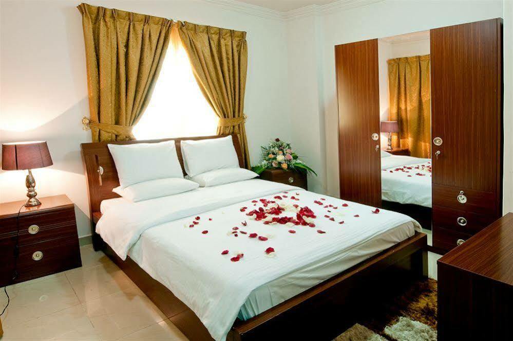 La Villa Inn Hotel Apartments Doha Exterior foto