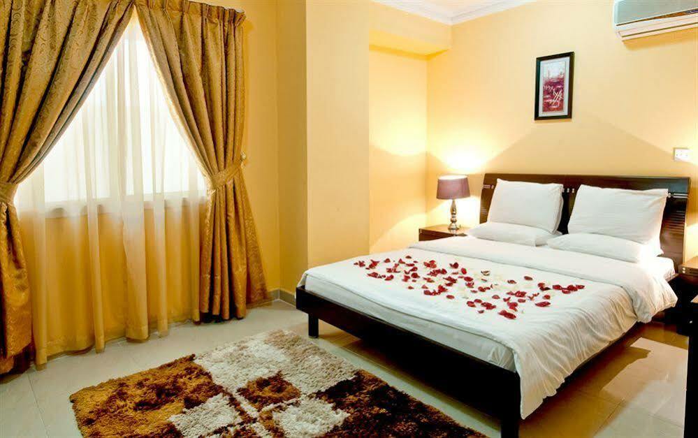 La Villa Inn Hotel Apartments Doha Exterior foto